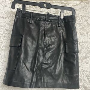 Black foe mini skirt
